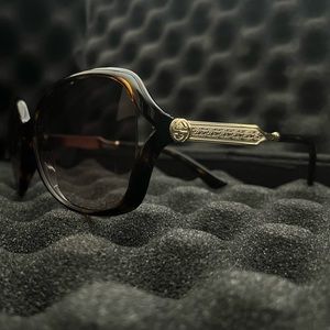 Gucci Shades